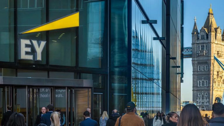 EY і розслідування щодо перевірки Post Office Horizon
