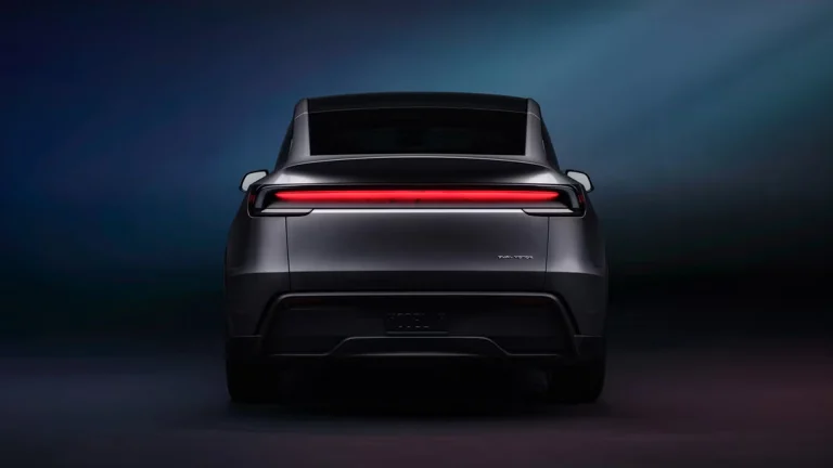 Tesla SUV Model Y – доступний електромобіль