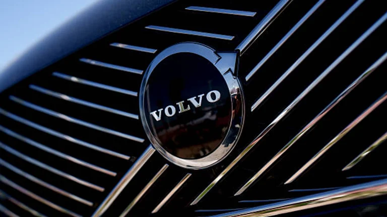 На Volvo буде штучний інтелект від Google, Консалтинг в Україні